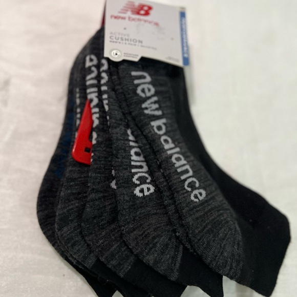 New Balance Men's Black Socks, Lo-Cut Performance Socks, 4 Pair, Size 6-12.5 - Picture 4 of 4